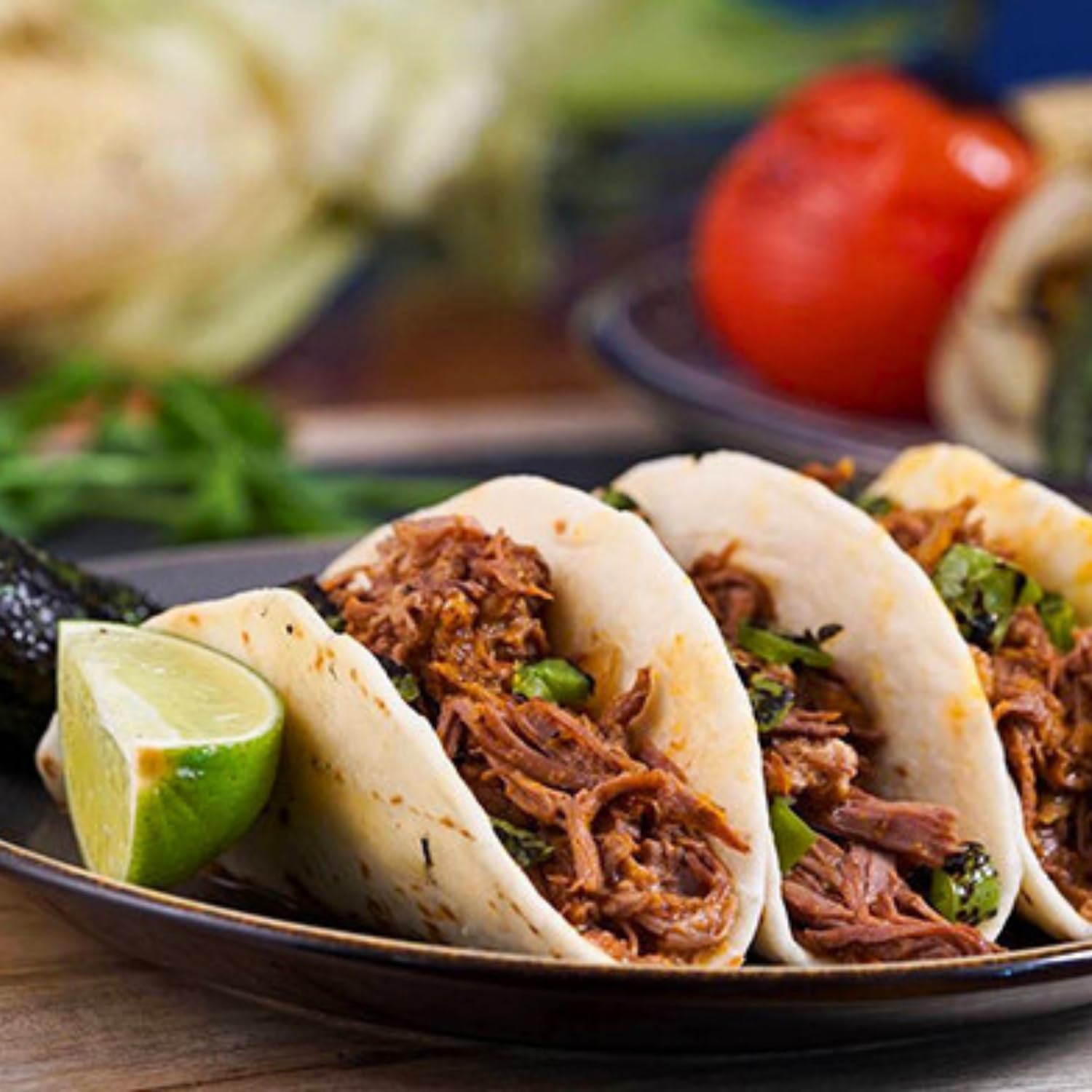 505 Southwestern Medium Green Chile Sauce serving pour highlights versatility for bowls and tacos