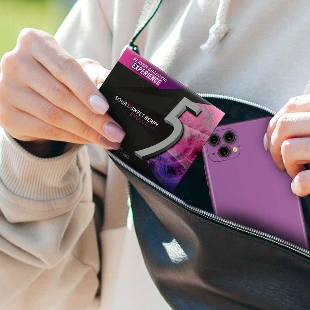 5 GUM Evolution Sour to Sweet Berry gum on tongue visualization, sensory flavor transition.
