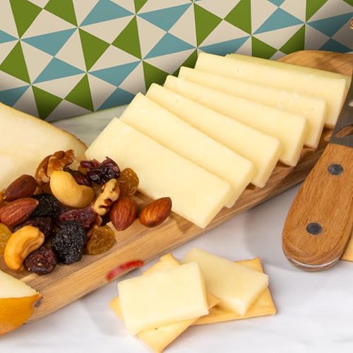 A Gift Inside olive oil sea salt crackers paired with savory bites