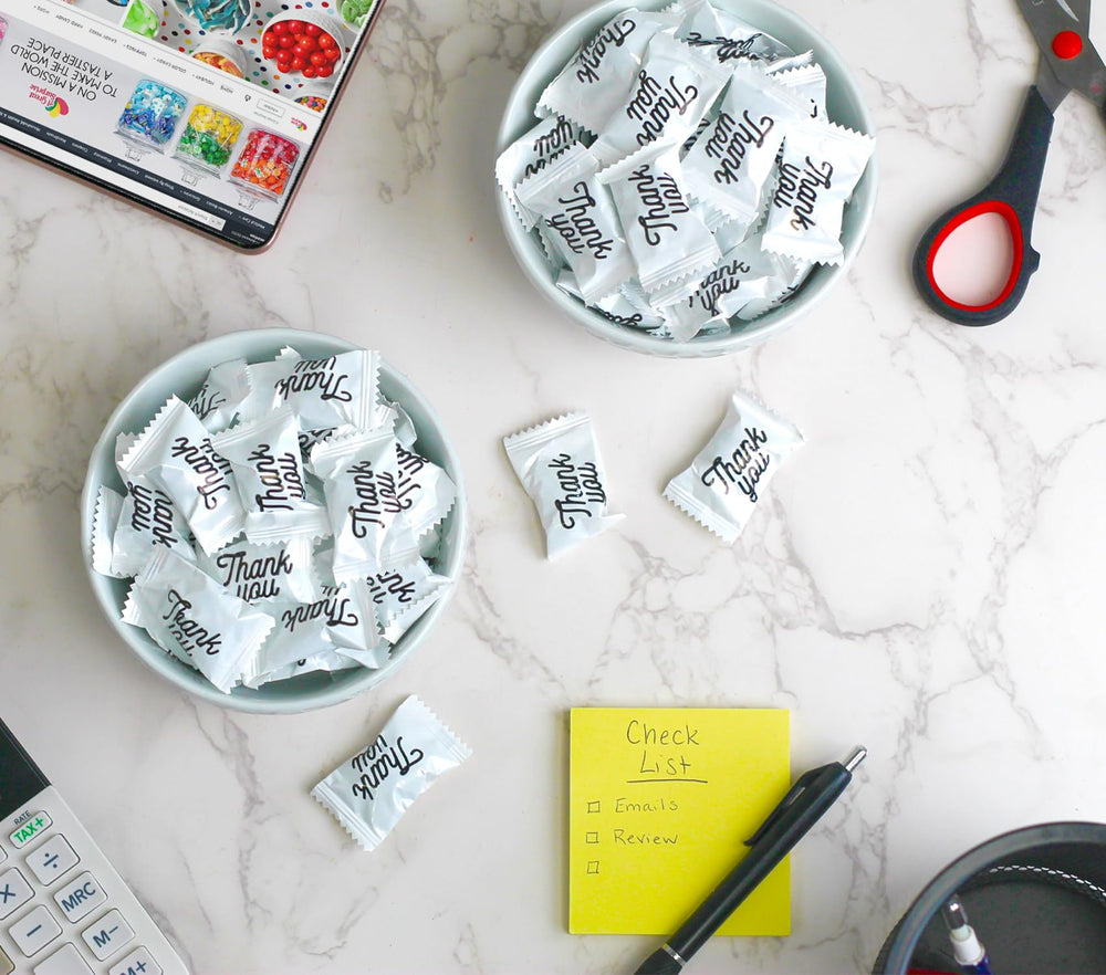 A Great Surprise Thank You mints as wedding favors for a refined touch.