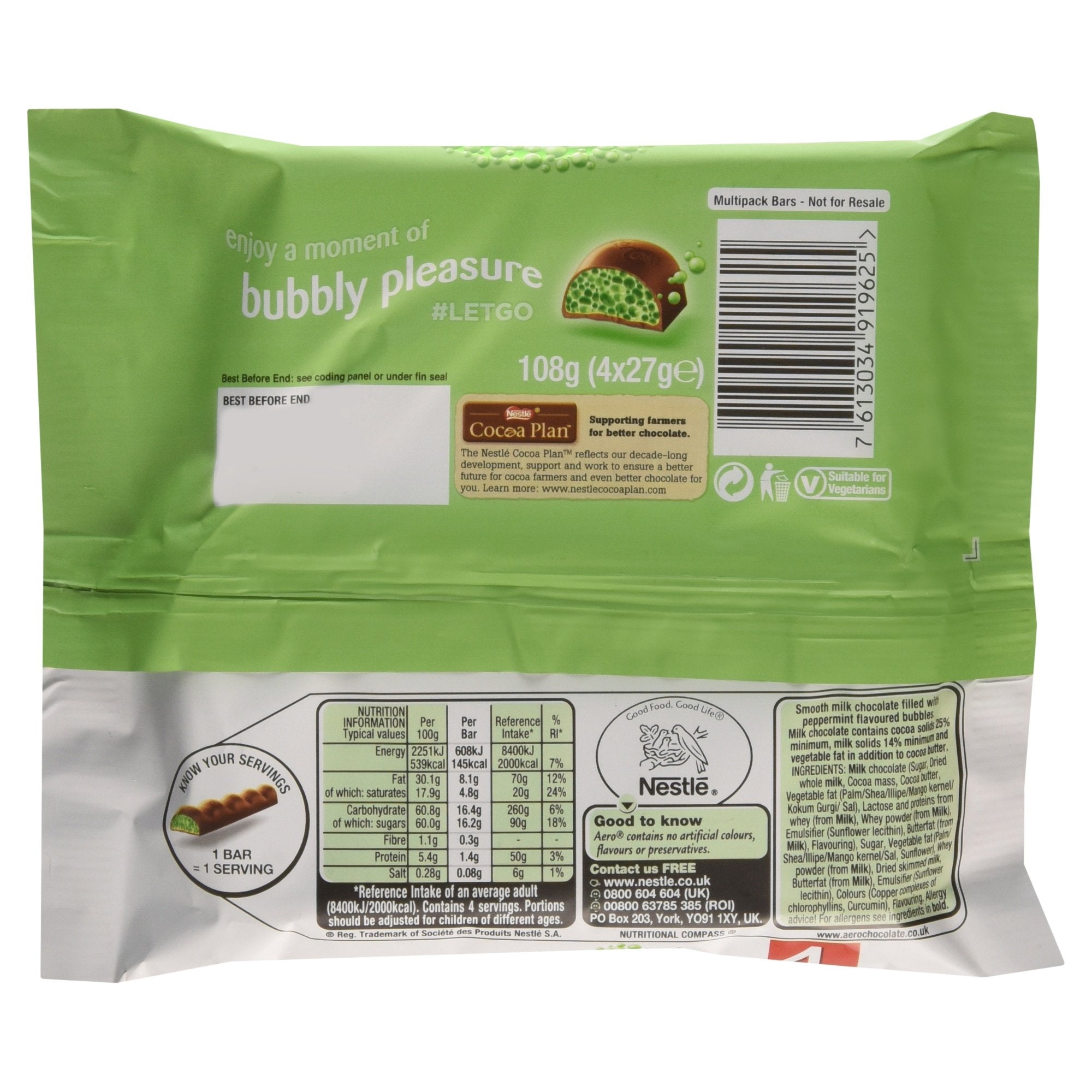 A bite of AERO Mint Chocolate Bubbly Bar in action