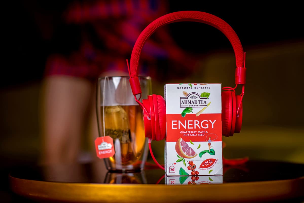 Iced glass of Ahmad Tea Energy for a cool, sugar-free refreshment.