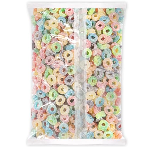 Albanese Sour Mini PuckeRings pineapple flavor, vibrant taste for snacks.