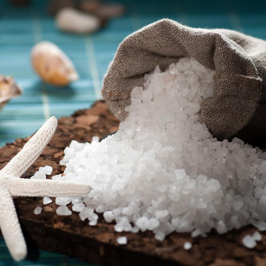 ALEBRIXES Colima Sea Salt finishing grains add mineral-rich flavor.