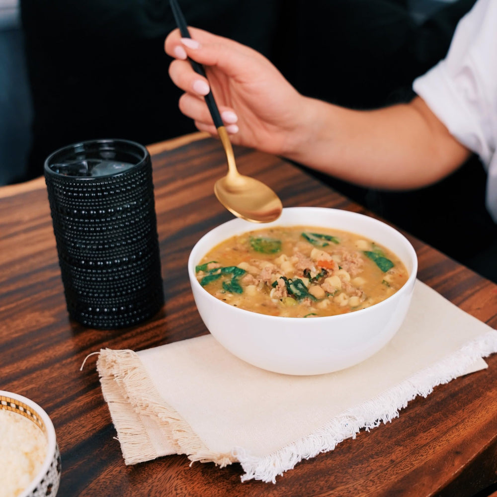 Alessi Autentico soup simmering in a pan demonstrates quick, simple preparation.