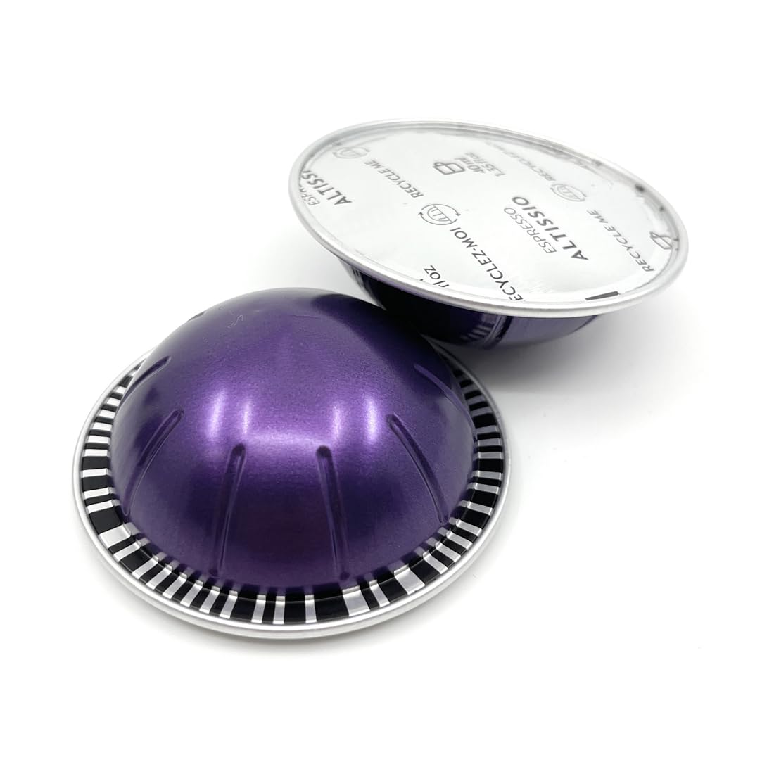 Altissio coffee pods pack shot showing ten capsules for premium espresso at home.