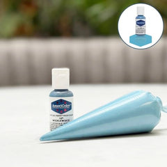 AmeriColor Wedgewood color swirl demonstrates rich shade and quick dispersion