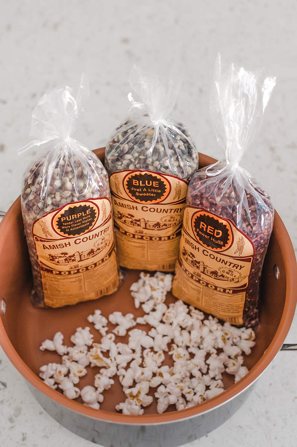 Amish Country Popcorn mixed-color kernels bowl-ready for gatherings.