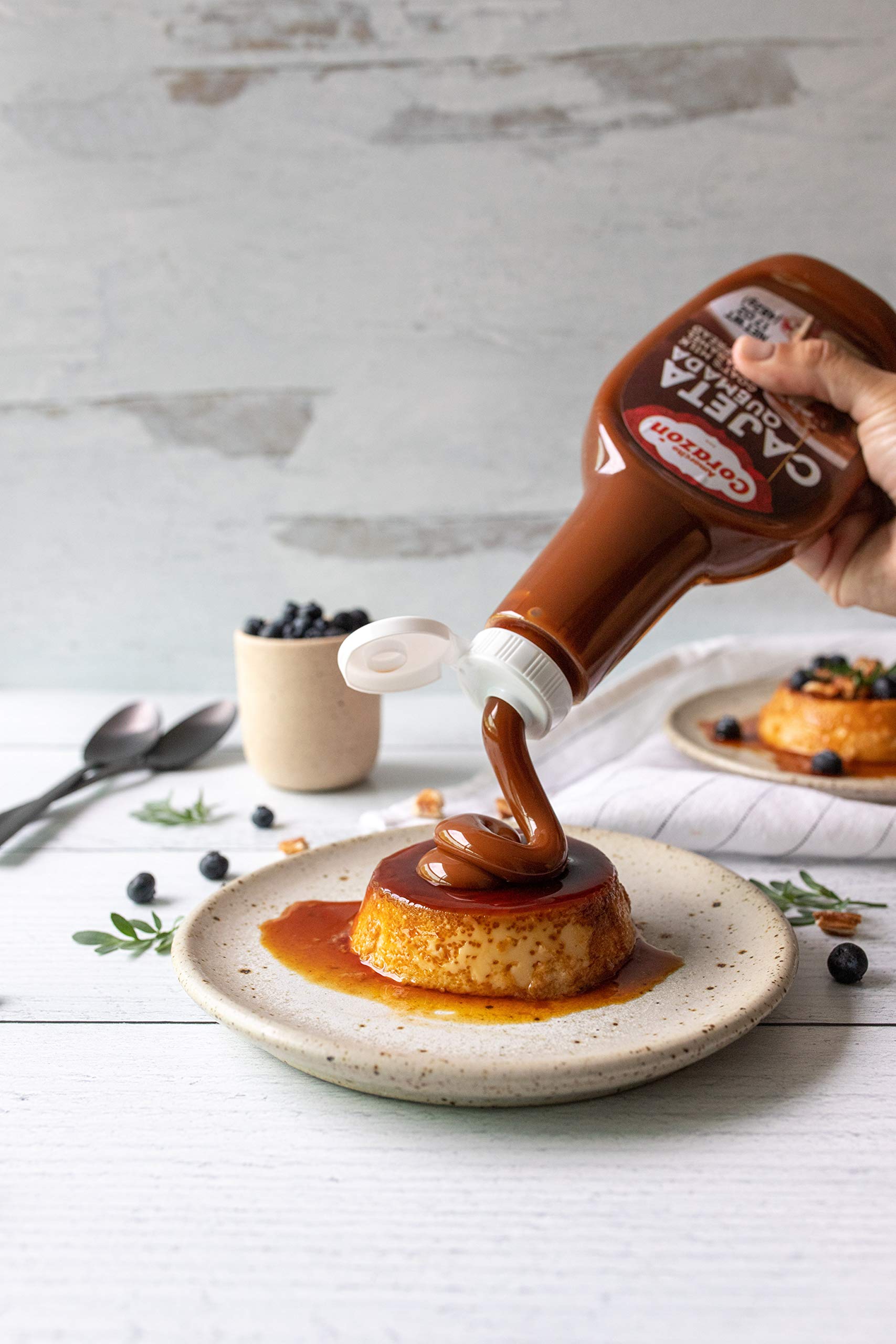 Ingredient list highlights goat milk and dulce leche for a creamy base.