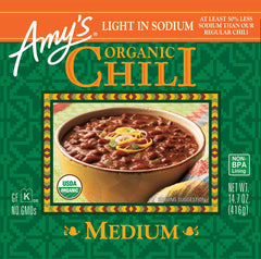 Amy's Chilis closeup of organic ingredients and vegetables in the sauce