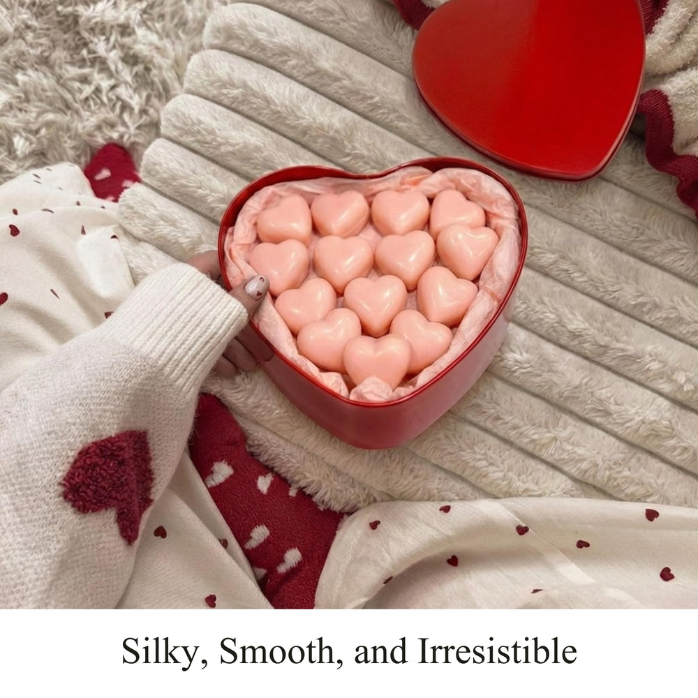 Gift-ready metal box for celebrations and gifting.