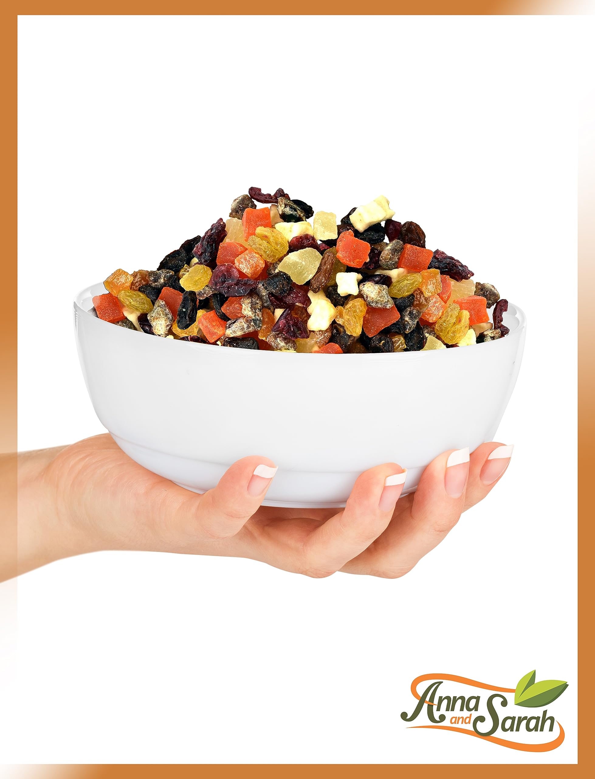 Anna and Sarah raisins and golden raisins in a flavorful blend