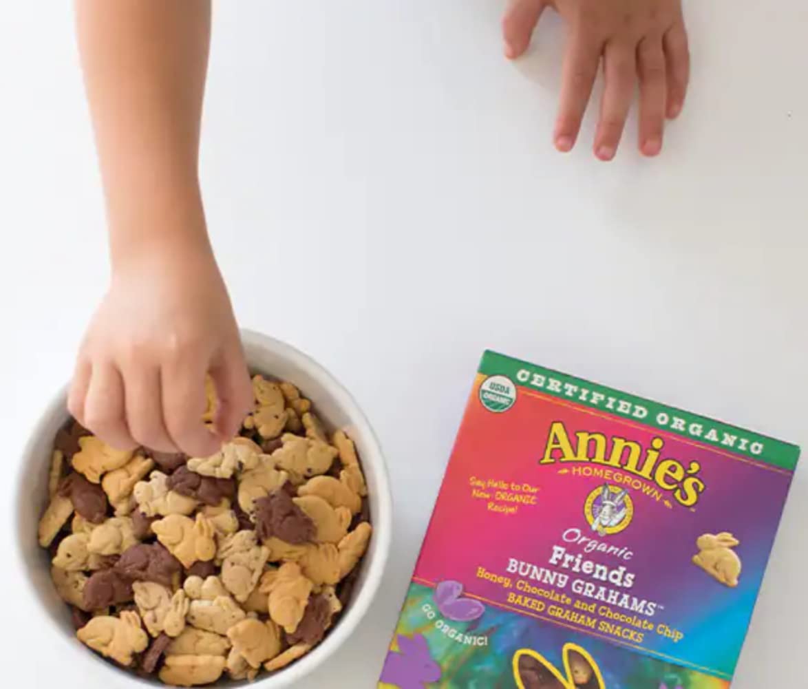 Annie's Bunny Grahams re-sealable packaging preserves flavor for school lunches.