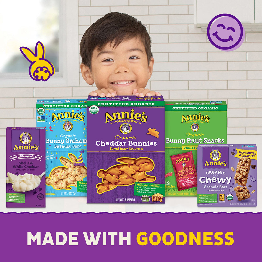 Annie’s Organic Star Pasta Chicken Soup ready-to-serve packaging and serving idea.