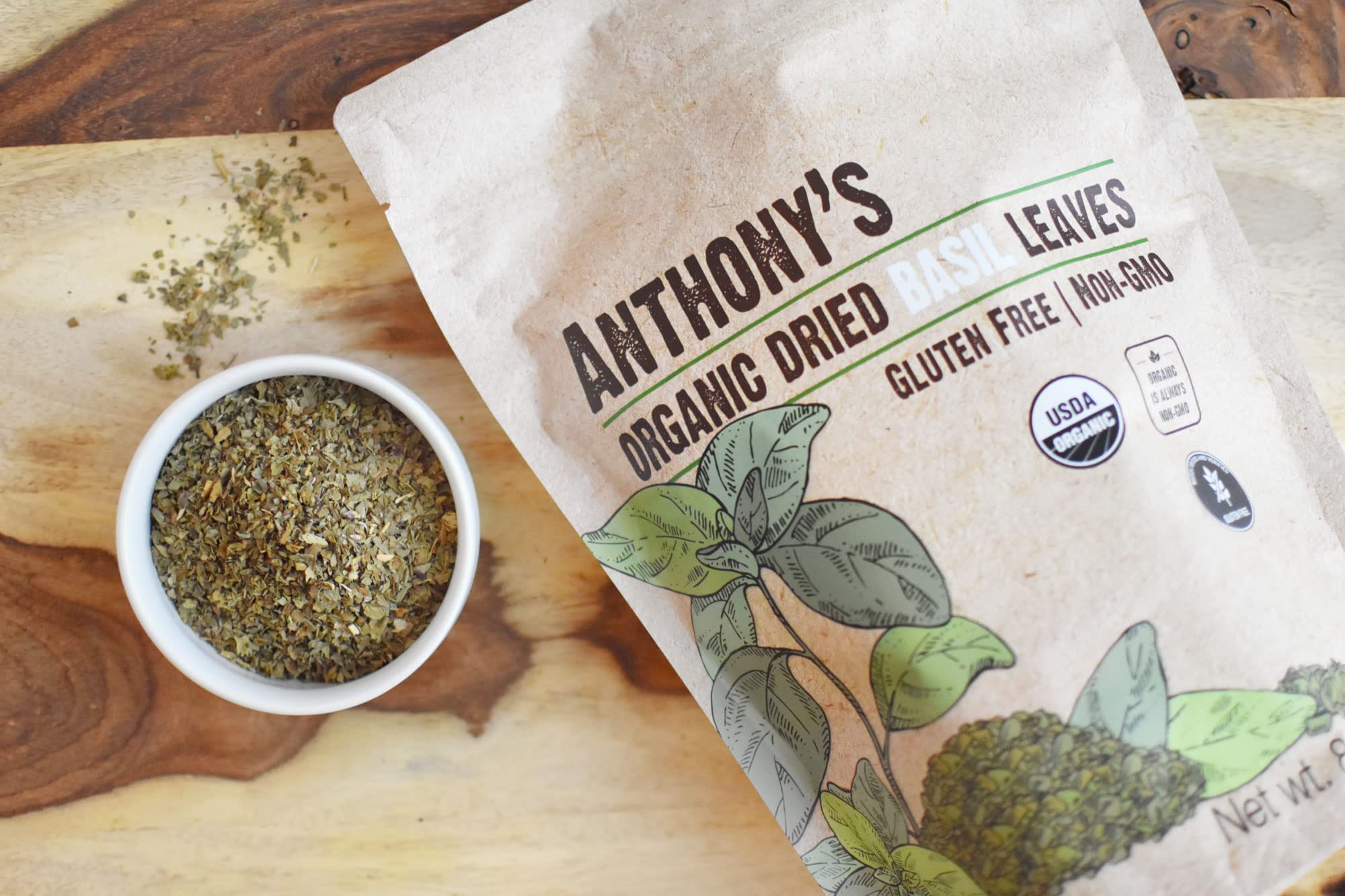 Anthony's Organic Dried Basil Leaves elevate pasta sauces and vegetables.