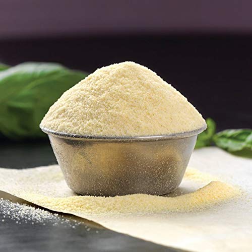 Antimo Caputo yellow-tinted semolina adds distinctive color and texture.