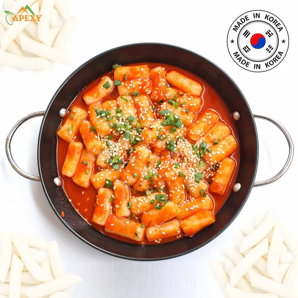 Apexy street-food style rice cake served with toppings, inspiring quick meals.