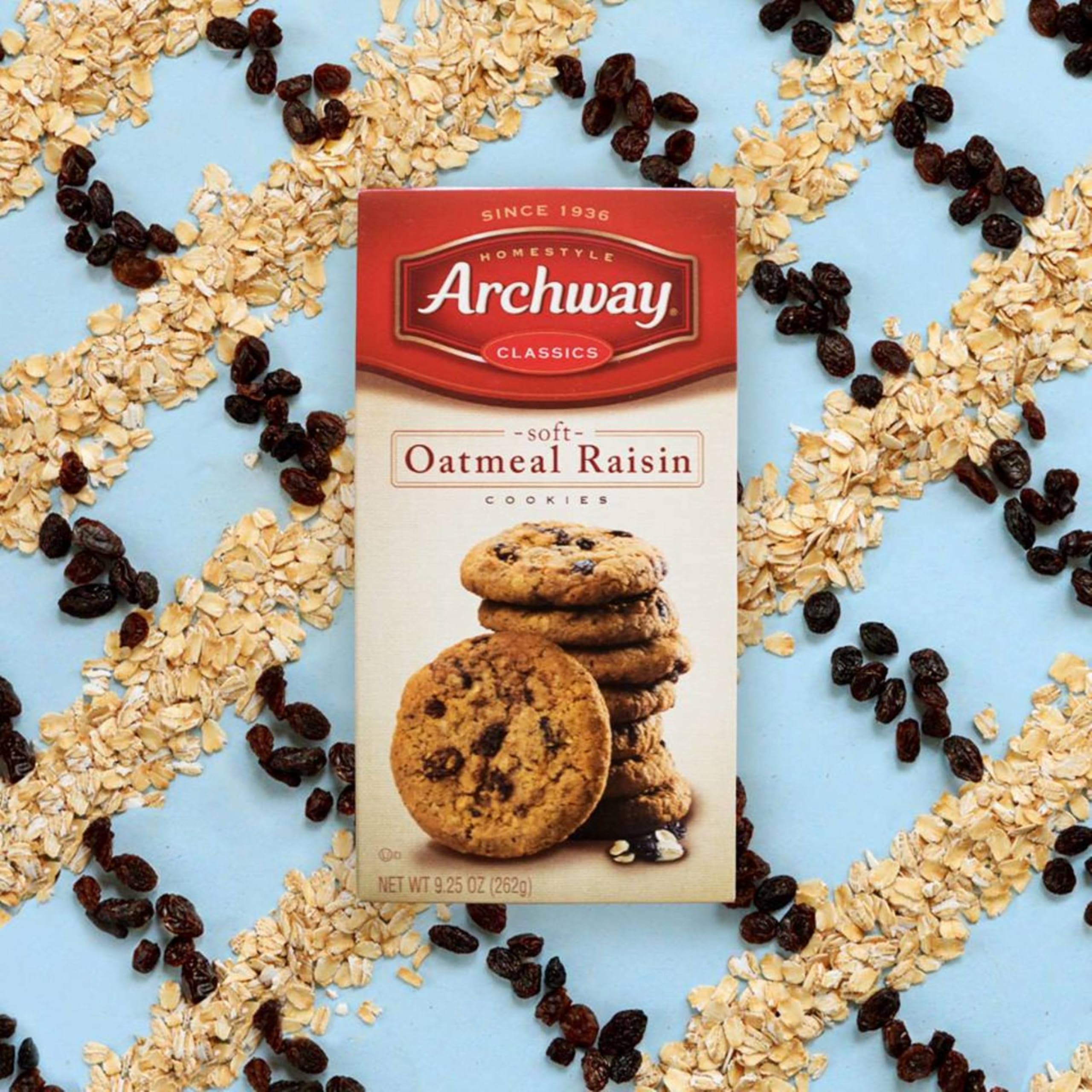 Archway raisins-detail image emphasizes real fruit pieces in each cookie.
