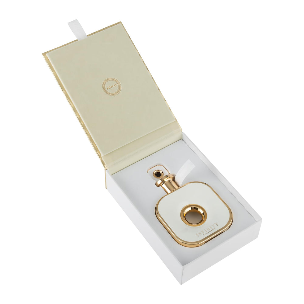 Armaf Infinity Gold base notes of musk and vanilla for a smooth lasting warm trail