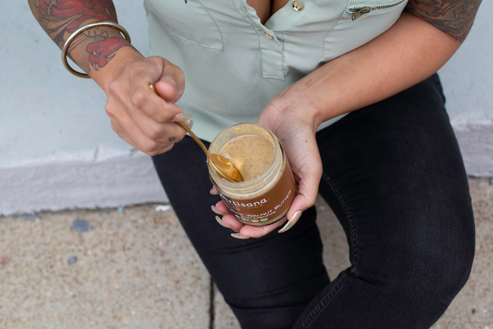 Artisana gluten-free, kosher, and peanut-free labeling supports inclusive dietary options.