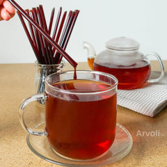 Arvoli elderberry visible in honey stick.