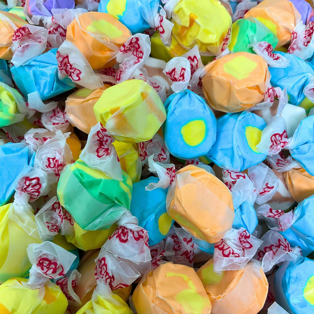 Assortit tropical taffy banana flavor, soft chew for on-the-go snacking.