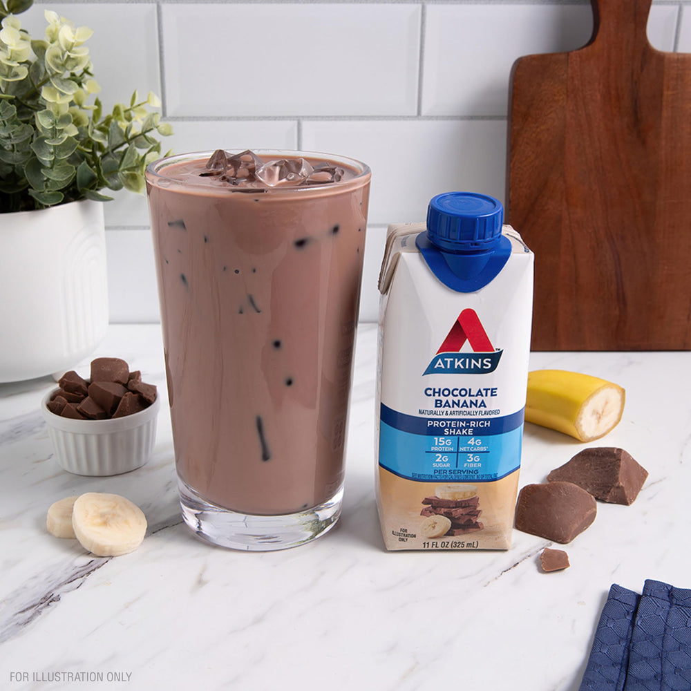 Atkins shake packaging communicates low net carbs per serving