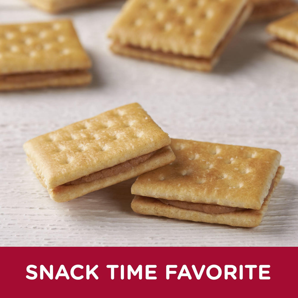 Austin Sandwich Crackers packaging shows 12 trays and 96 packs for freshness.