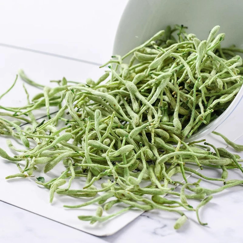 BACIOKIS Honeysuckle Buds Packaging Shot displaying organic, hand-picked buds