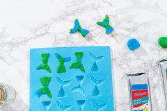 Bakerpan fondant kneaded to soft pliability for easy toppers and designs.