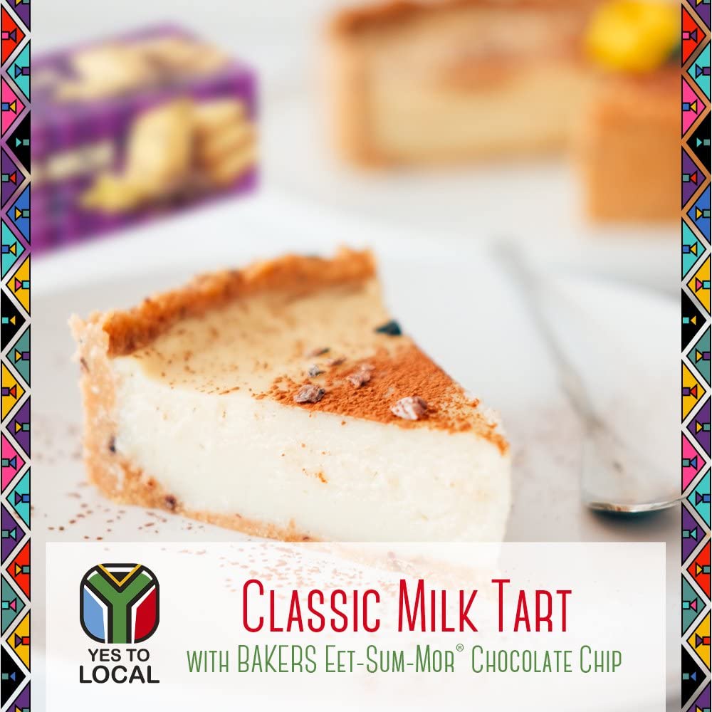 Bakers Eet Sum Mor biscuits served on a plate, ideal for tea gatherings.