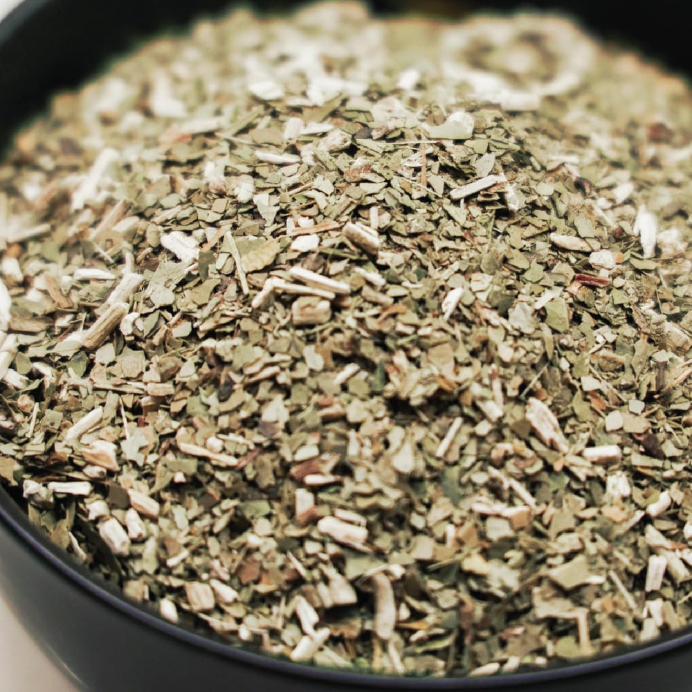 BALIBETOV vegan gluten-free badge on yerba mate packaging.