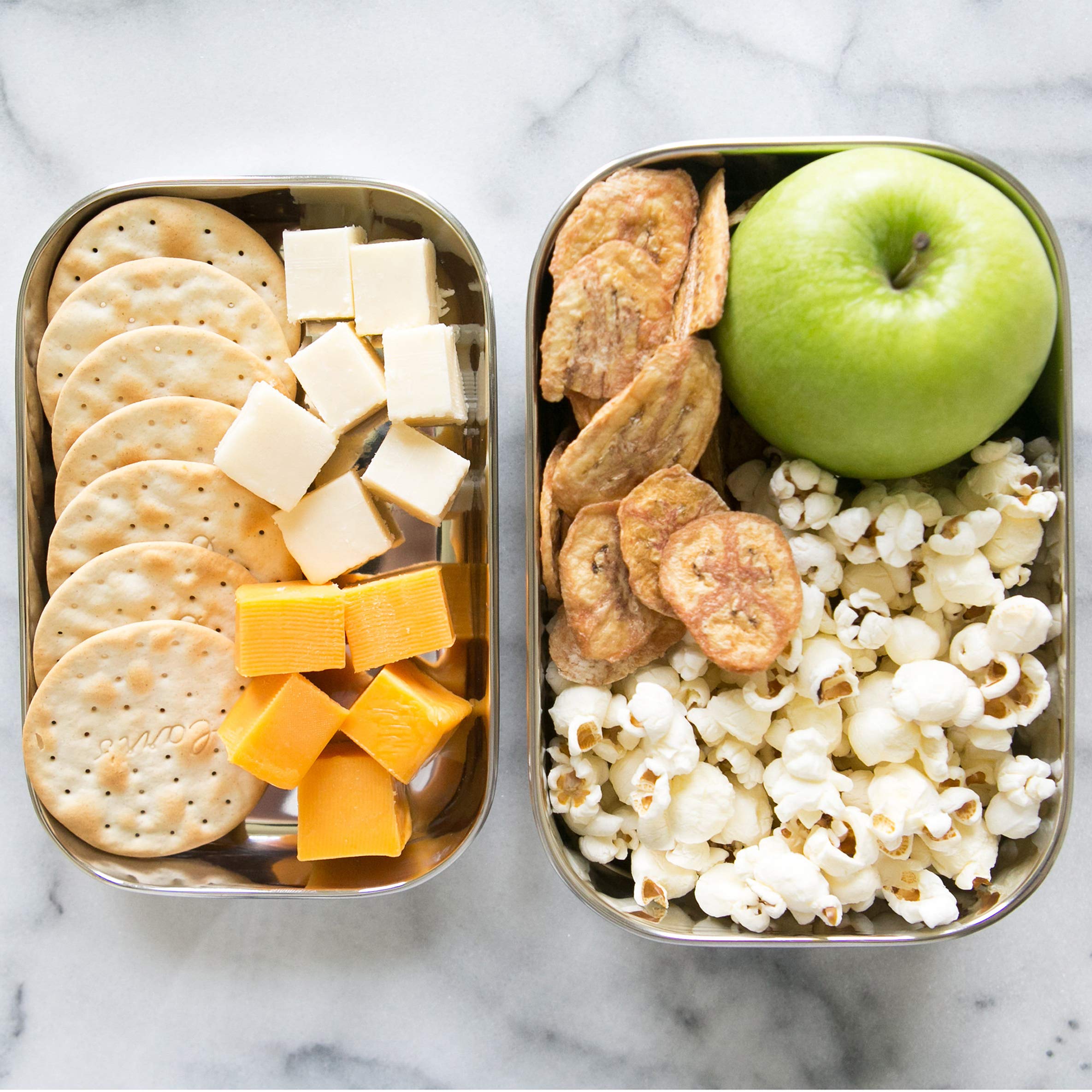 Bare Snacks ingredients: Granny Smith apples baked to crisp perfection.
