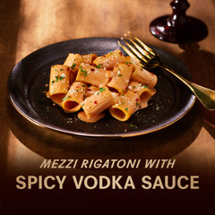 Barilla Al Bronzo Mezzi Rigatoni bronze-cut texture visible in close-up