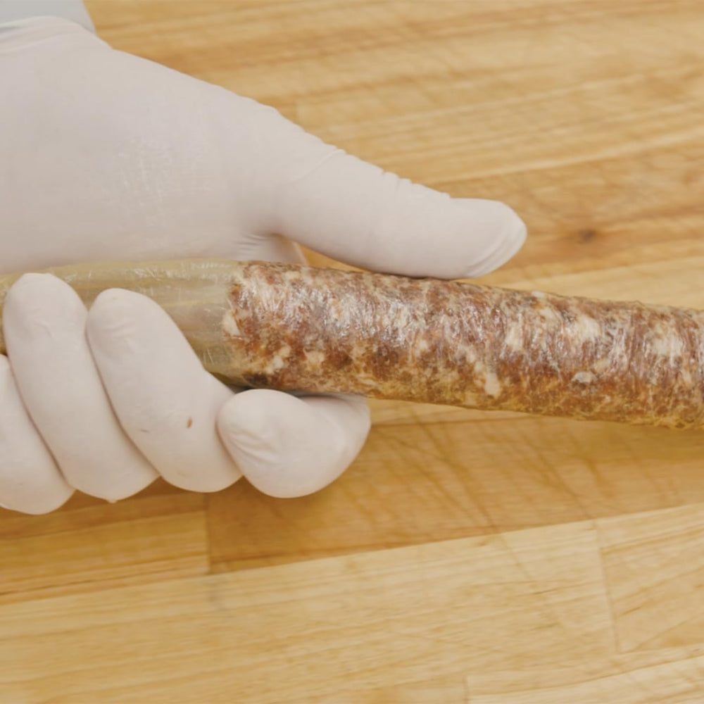 Bearded Butchers encapsulated citric acid bratwurst setup demonstrates reliable tang balance.