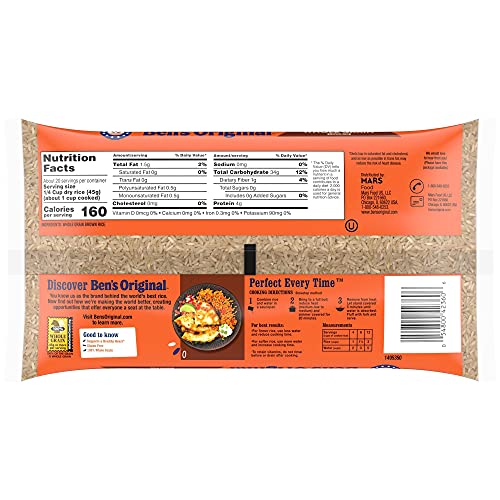 Cooked BEN'S ORIGINAL brown rice, fluffy texture and nutty aroma.