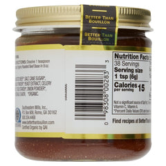 Better Than Bouillon Roasted Beef Base pour highlights rich beef aroma in sauces.