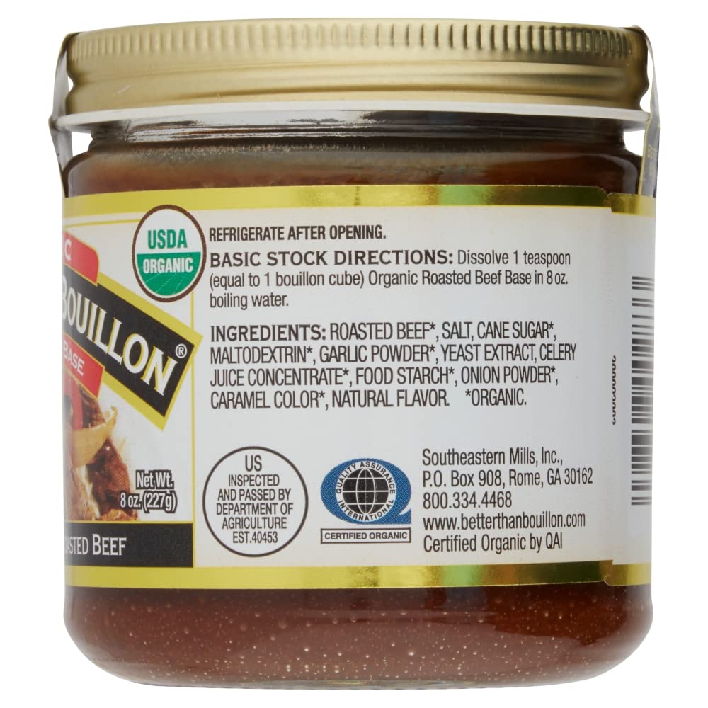 Better Than Bouillon Roasted Beef Base spoon shows blendable texture for precise flavor control.