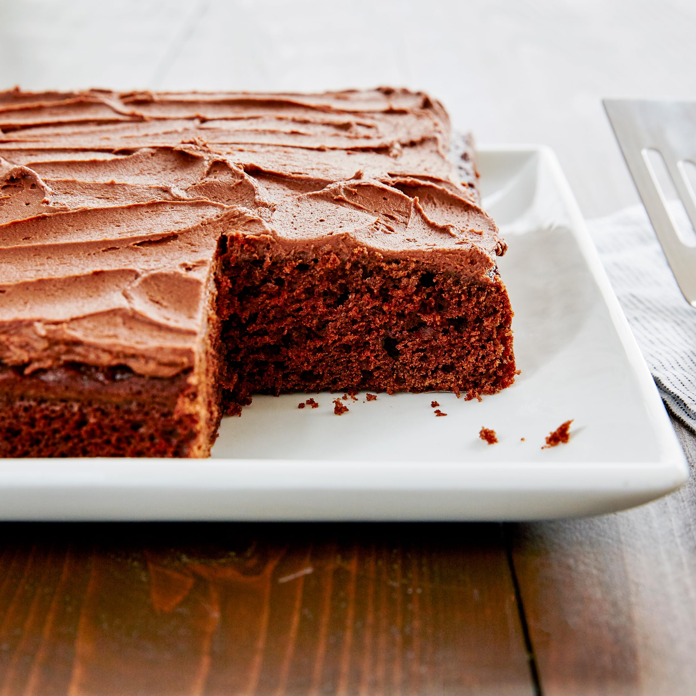 Betty Crocker frosting options to top and customize cupcakes and cakes
