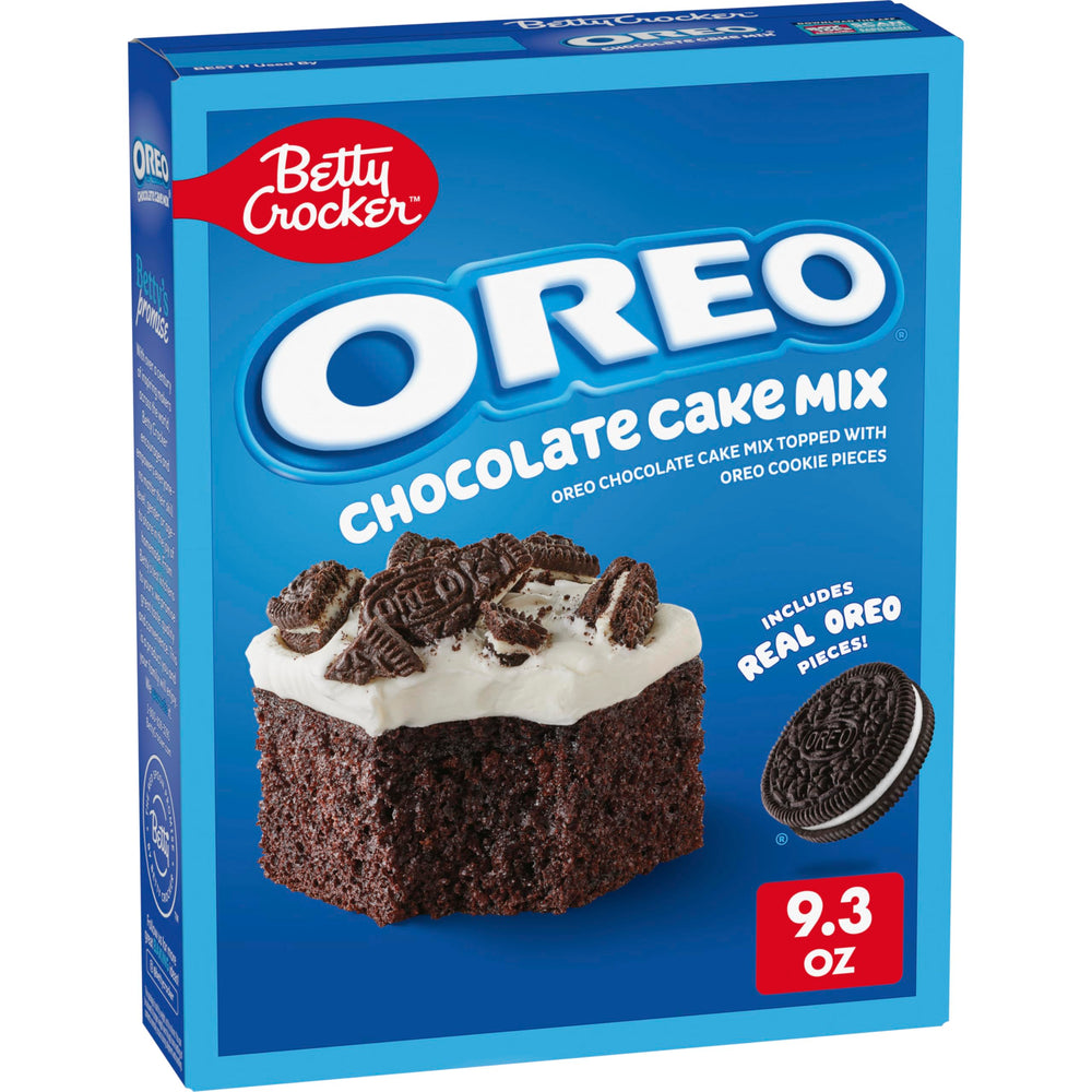 Betty Crocker OREO Chocolate Cake Mix box, ideal for quick Oreo filled desserts