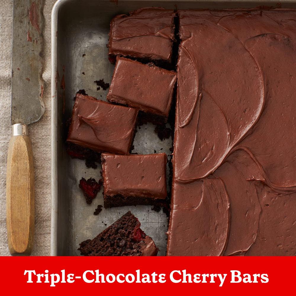 Betty Crocker Whipped Chocolate Frosting gluten-free label; convenient dessert topping.