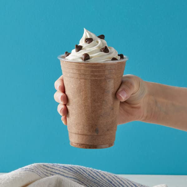 Pour-and-blend setup for Big Train Java Chip frappe