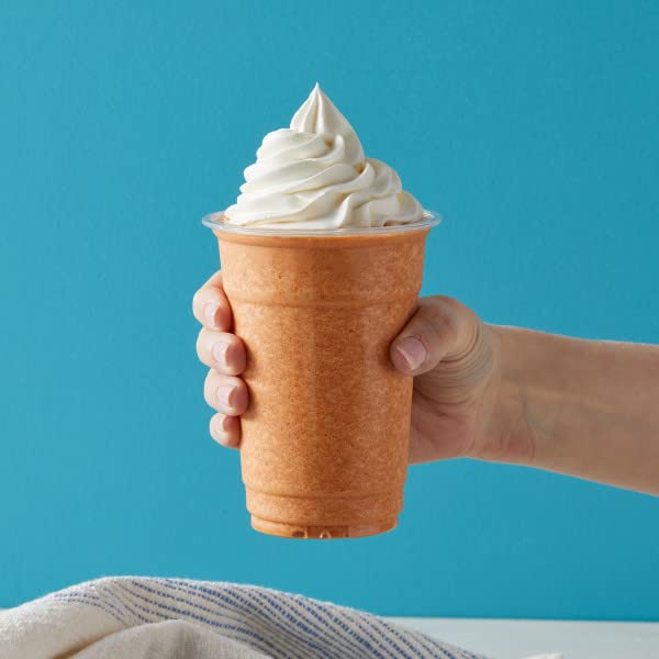 Dragonfly Thai Tea Milk pour captures a rich, velvety texture