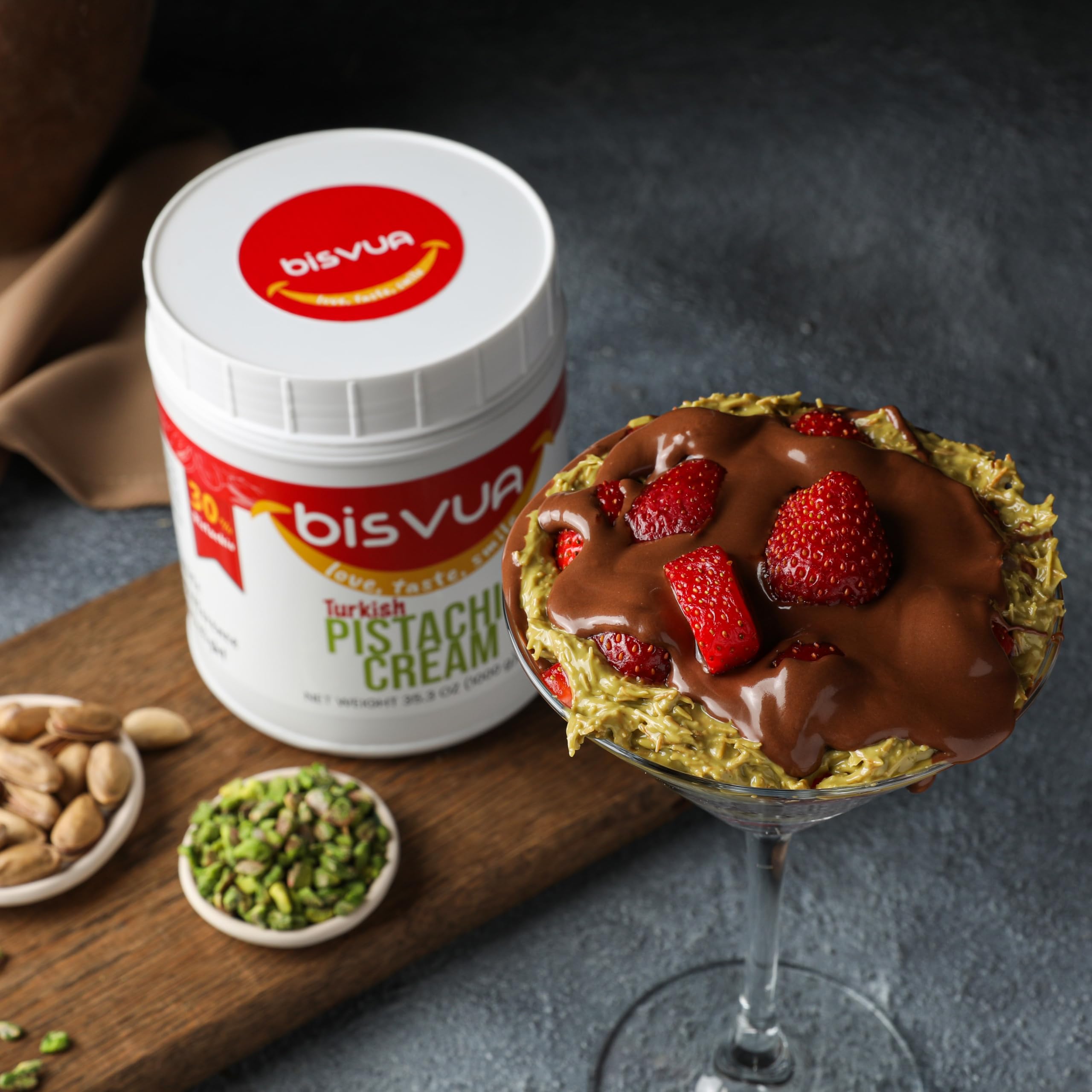 Bisvua pistachio crema for knafeh and pastries.