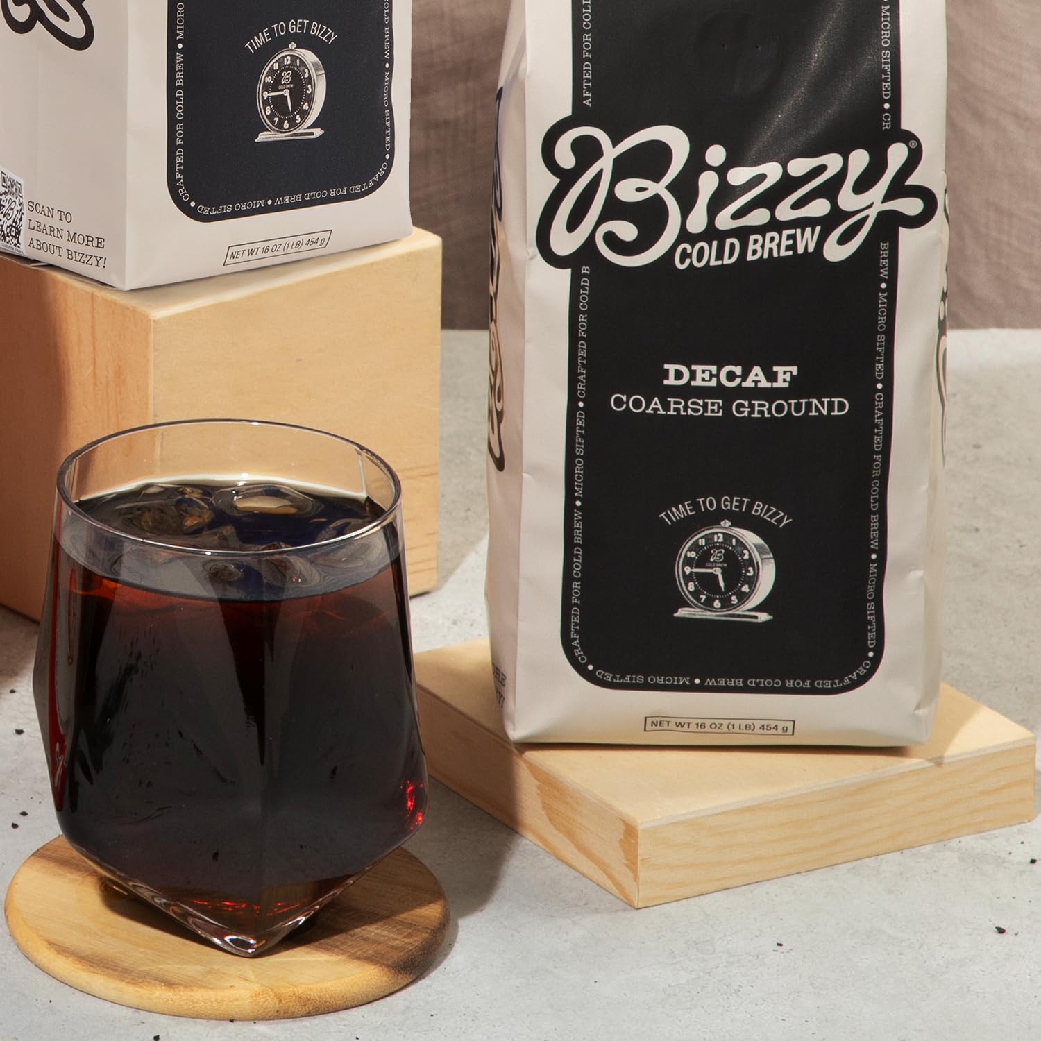 Bizzy Cold Brew water-processed decaf for balanced flavor in cups.