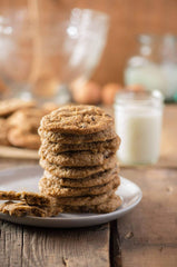 Bob's Red Mill 8 Grain Gluten Free cereal closeup grains showcases a nutritious grain mix.
