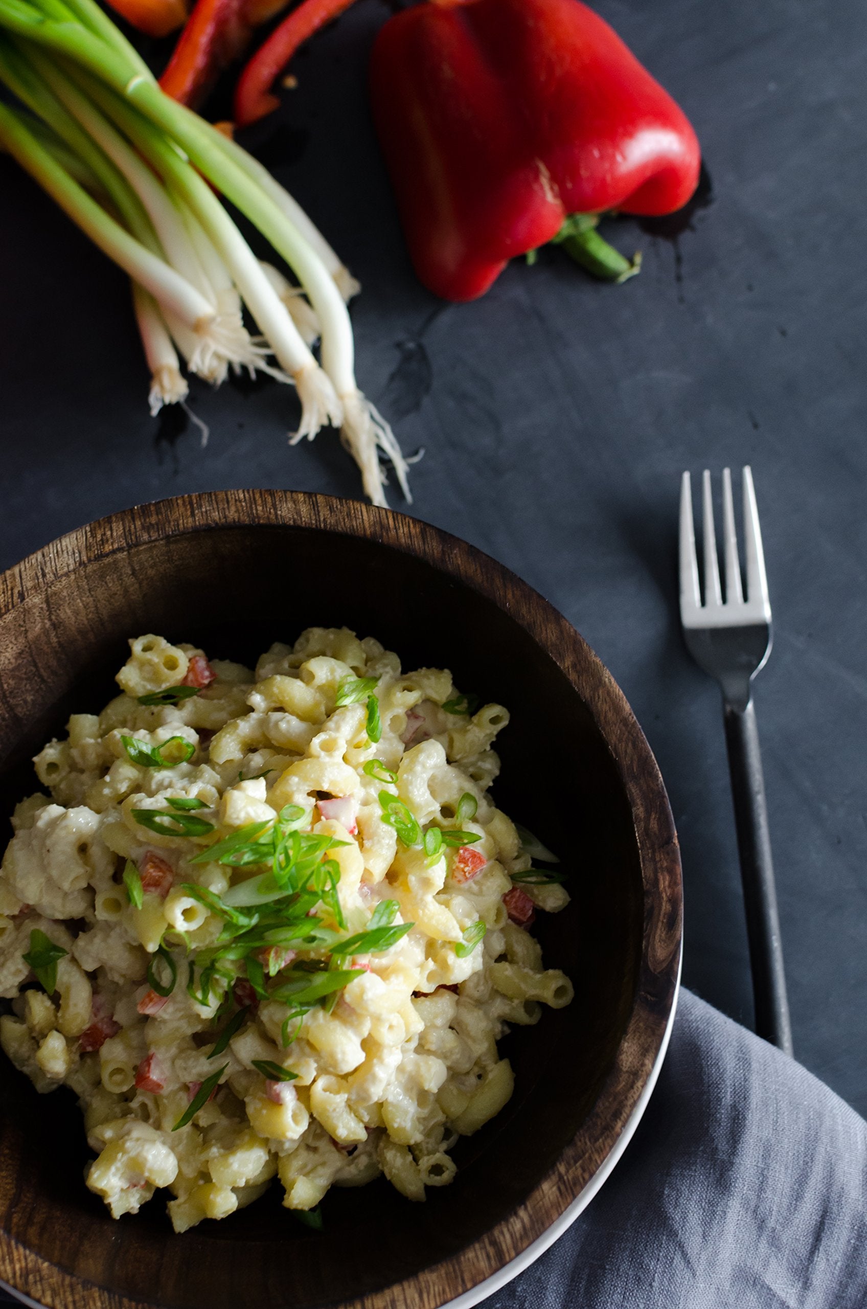 Bob's Red Mill nutritional yeast provides eight grams of protein per serving