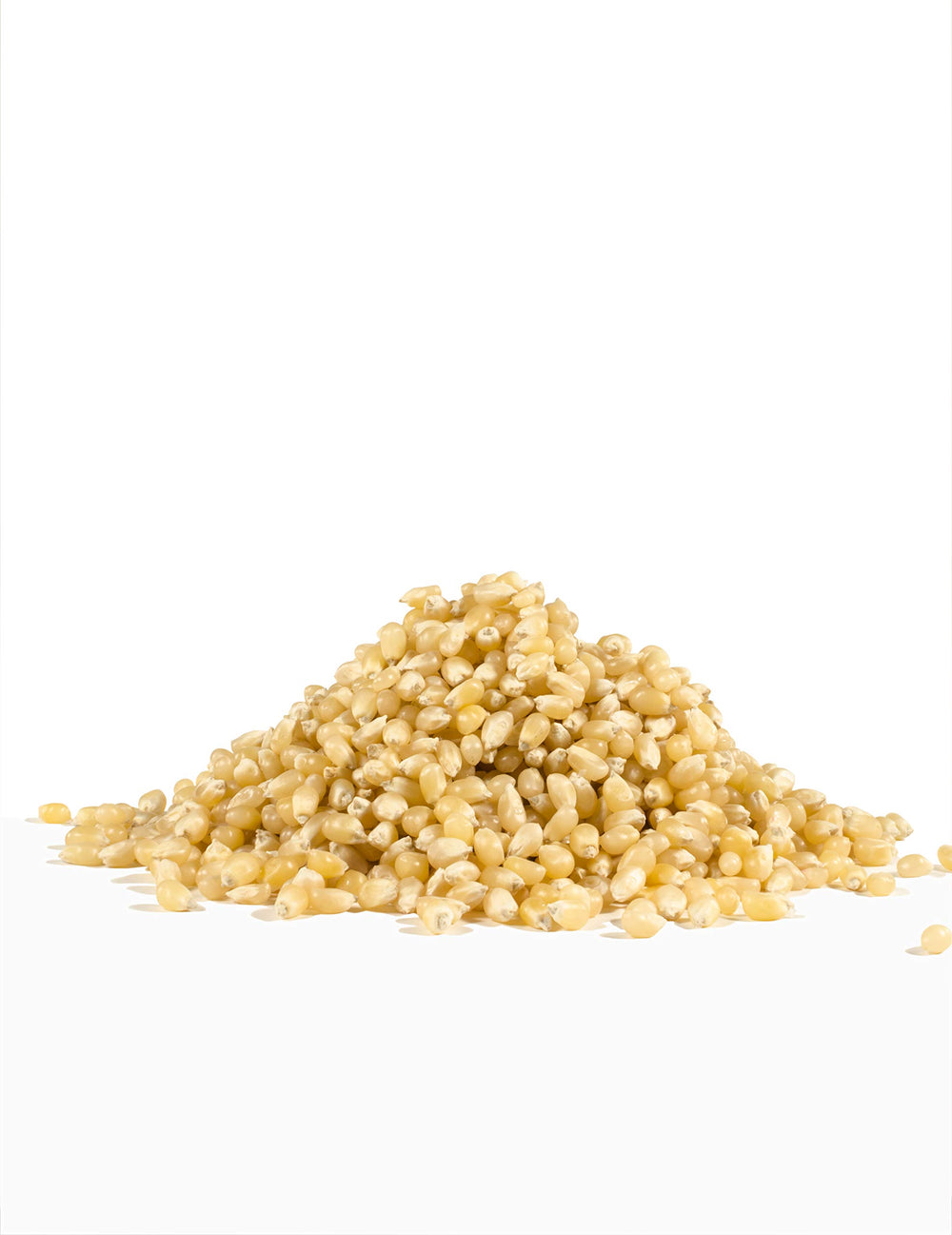 Bob's Red Mill White Popcorn packaging highlighting non-GMO and whole grain.