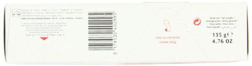 Ingredients panel highlighting natural components and absence of artificial colors