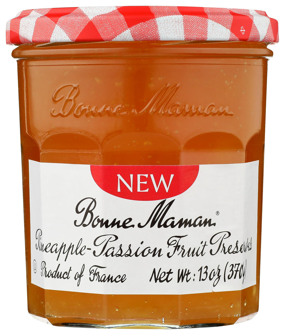 Bonne Maman mango-peach preserves jar closeup with glossy fruit pieces